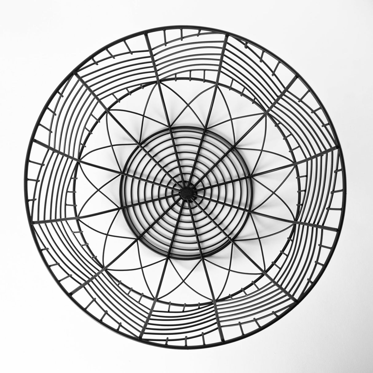 Idris Set of 2 Black Metal Geometric Mesh Bowls by Mercana at Eve Furniture