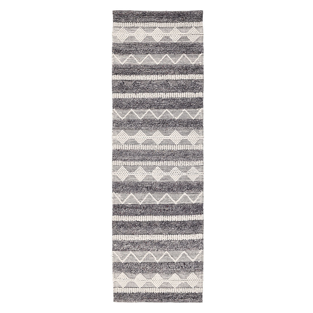 Indoor/Outdoor Tonopah Ivory Multi Rug by Classic Home at Eve Furniture