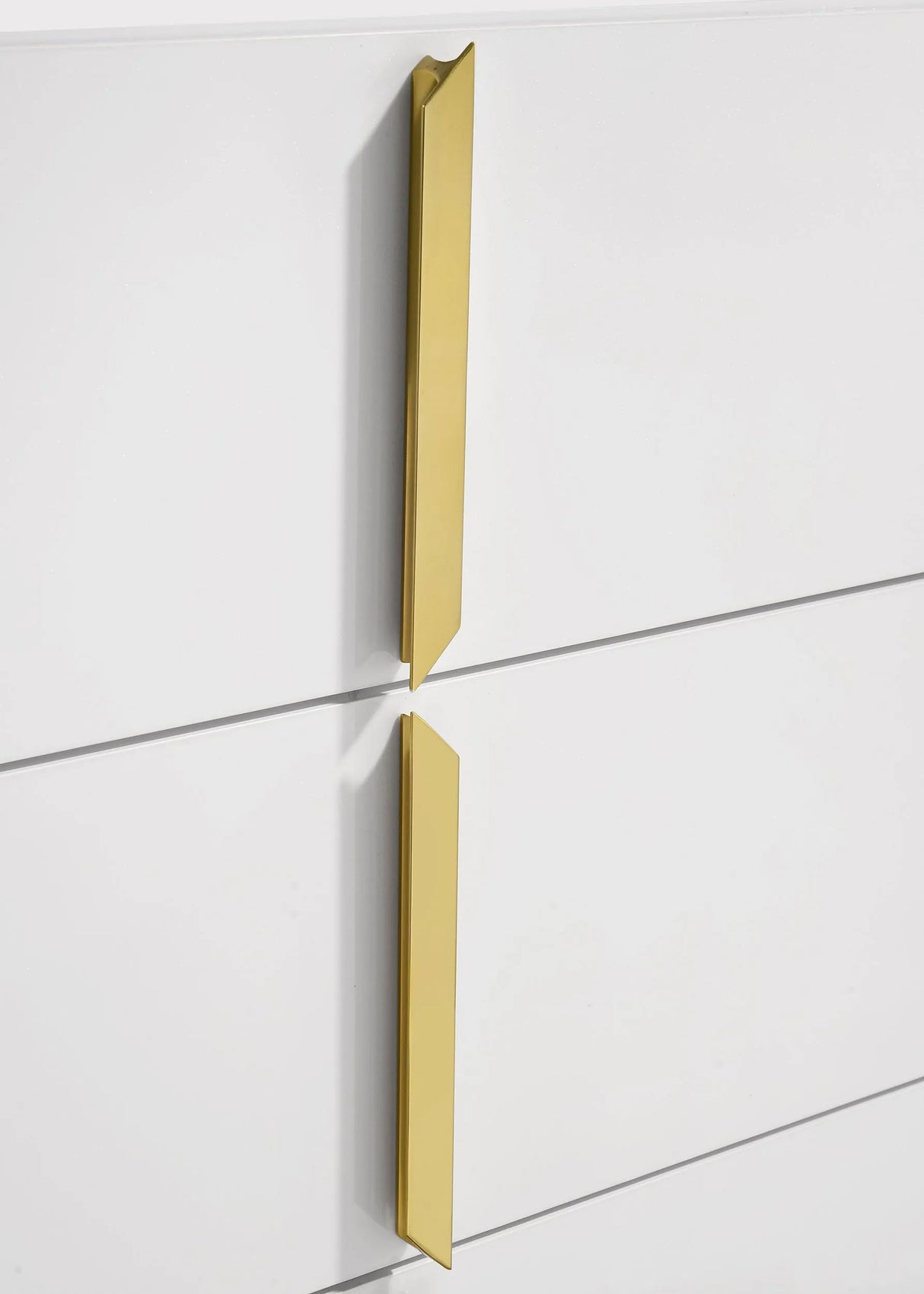 Ines White High Gloss 6-drawer Bedroom Dresser Cabinet by Coaster at Eve Furniture