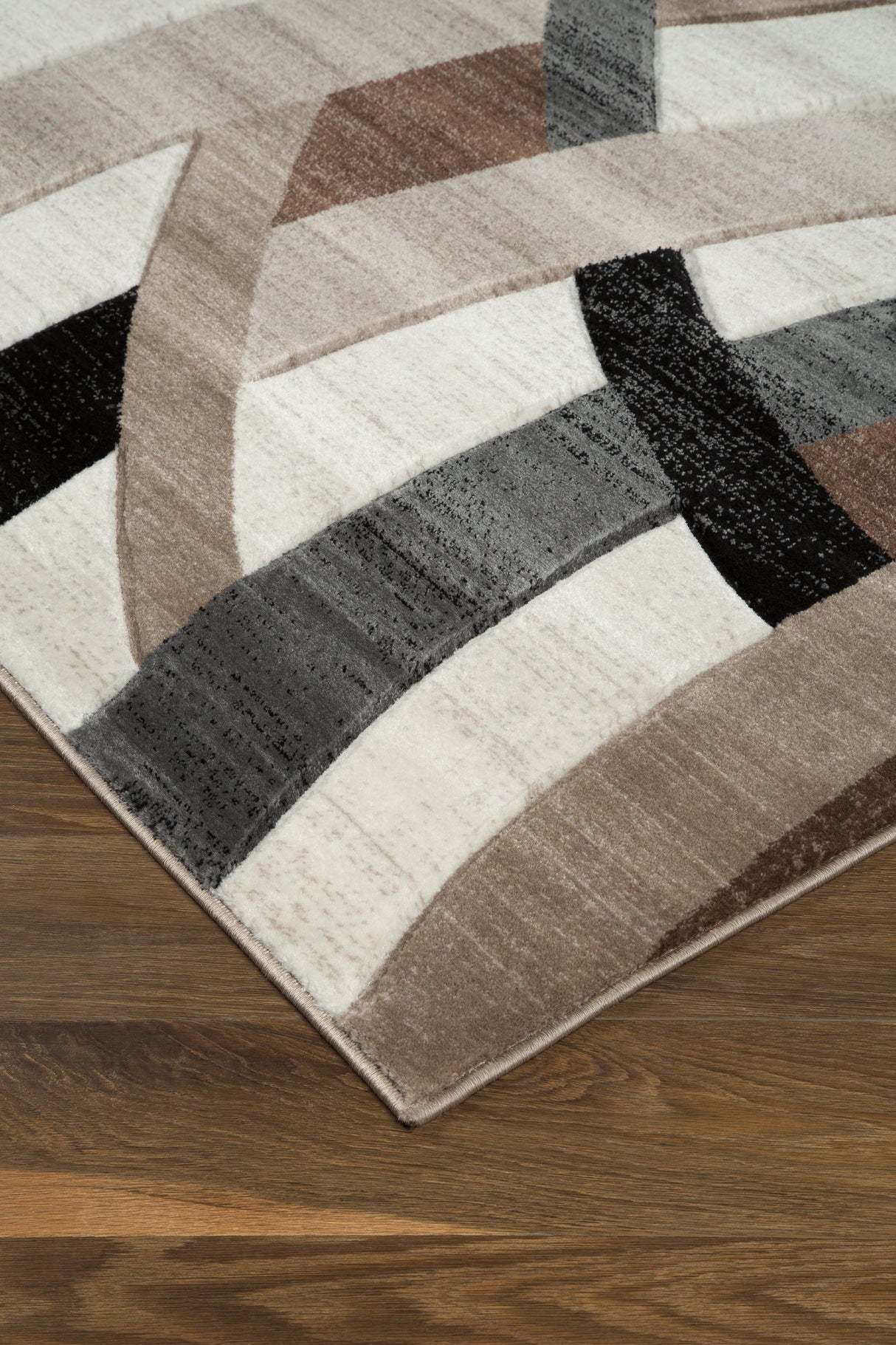 Jacinth Multi 6'6" x 9'6" Rug by Ashley at Eve Furniture