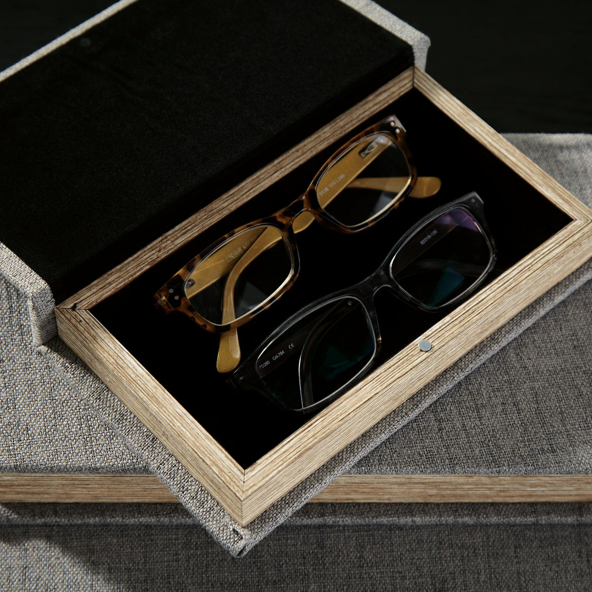 Jolina Gray Box by Ashley at Eve Furniture