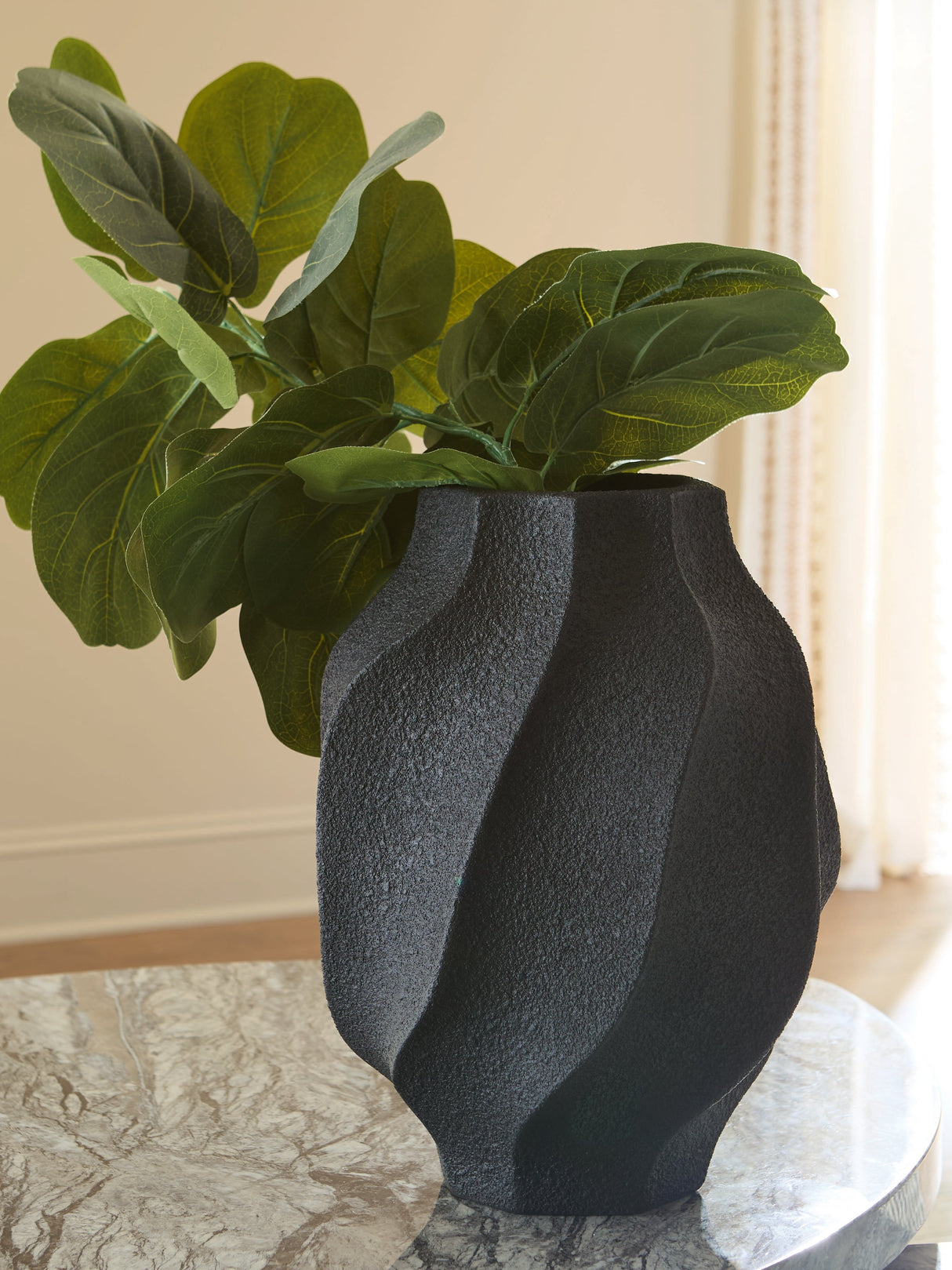 Judworth Black Vase by ASHLEY FURNITURE at Eve Furniture