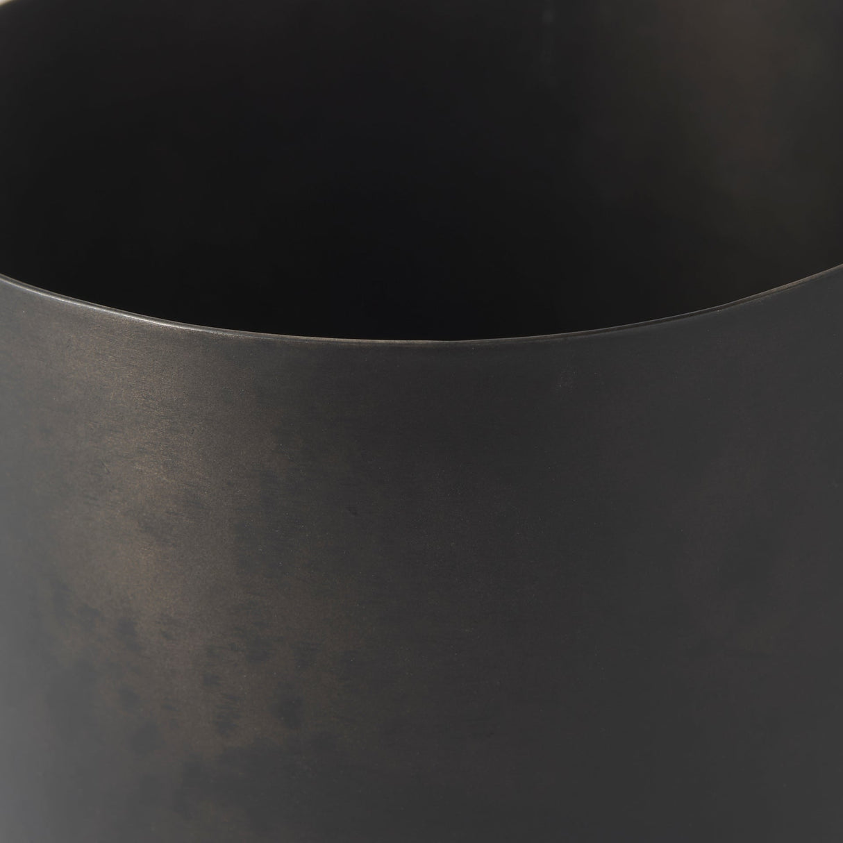 Juno 6.5H Medium Black Iron Vase by Mercana at Eve Furniture