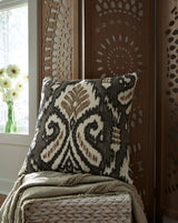 Kaidney Ivory/Gray/Gold Pillow