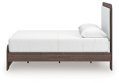 Kendanport White/Brown Queen Upholstered Bed by Ashley at Eve Furniture