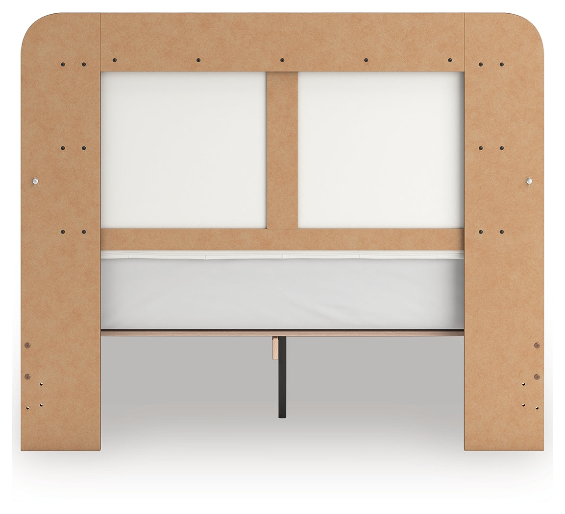 Kendanport White/Brown Queen Upholstered Bed