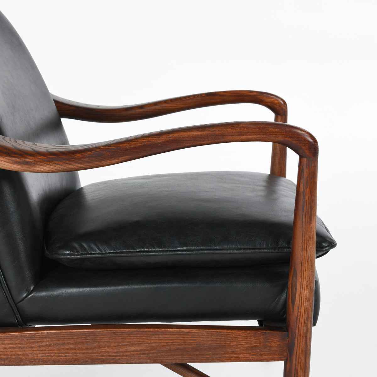 Kiannah Black Club Chair by Classic Home at Eve Furniture