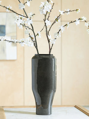 Kierlain Gray/Black Vase by Ashley at Eve Furniture