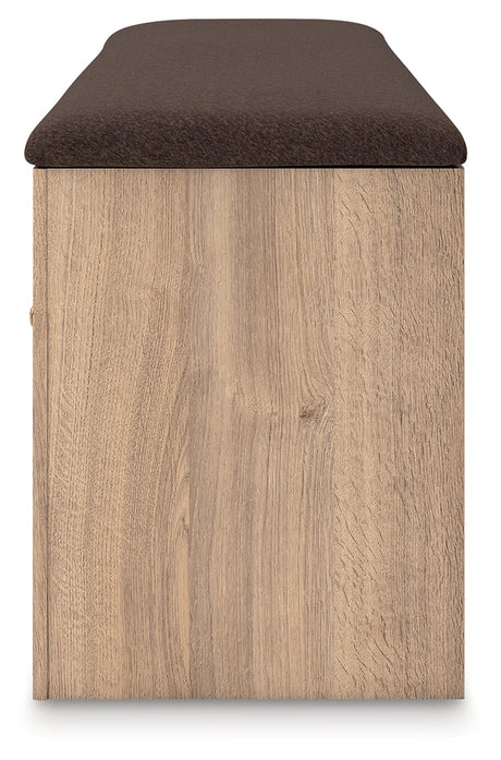 Kinlanni Tan/Brown Bedroom Storage Bench by Ashley at Eve Furniture