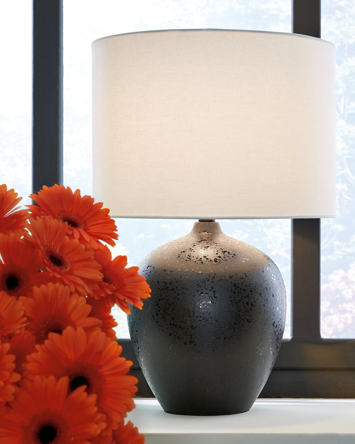 Ladstow 2-Piece Table Lamp Set in Black by Ashley at Eve Furniture