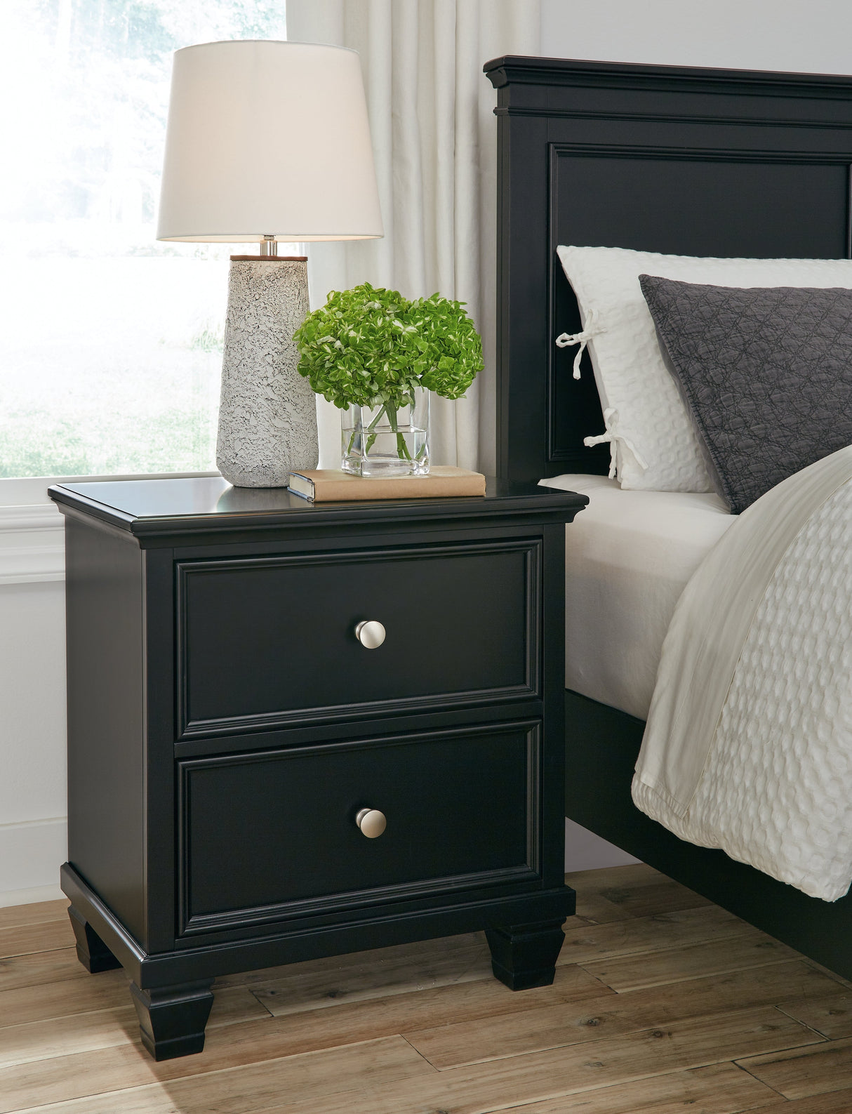 Lanolee Black Panel Bedroom Set by Ashley at Eve Furniture