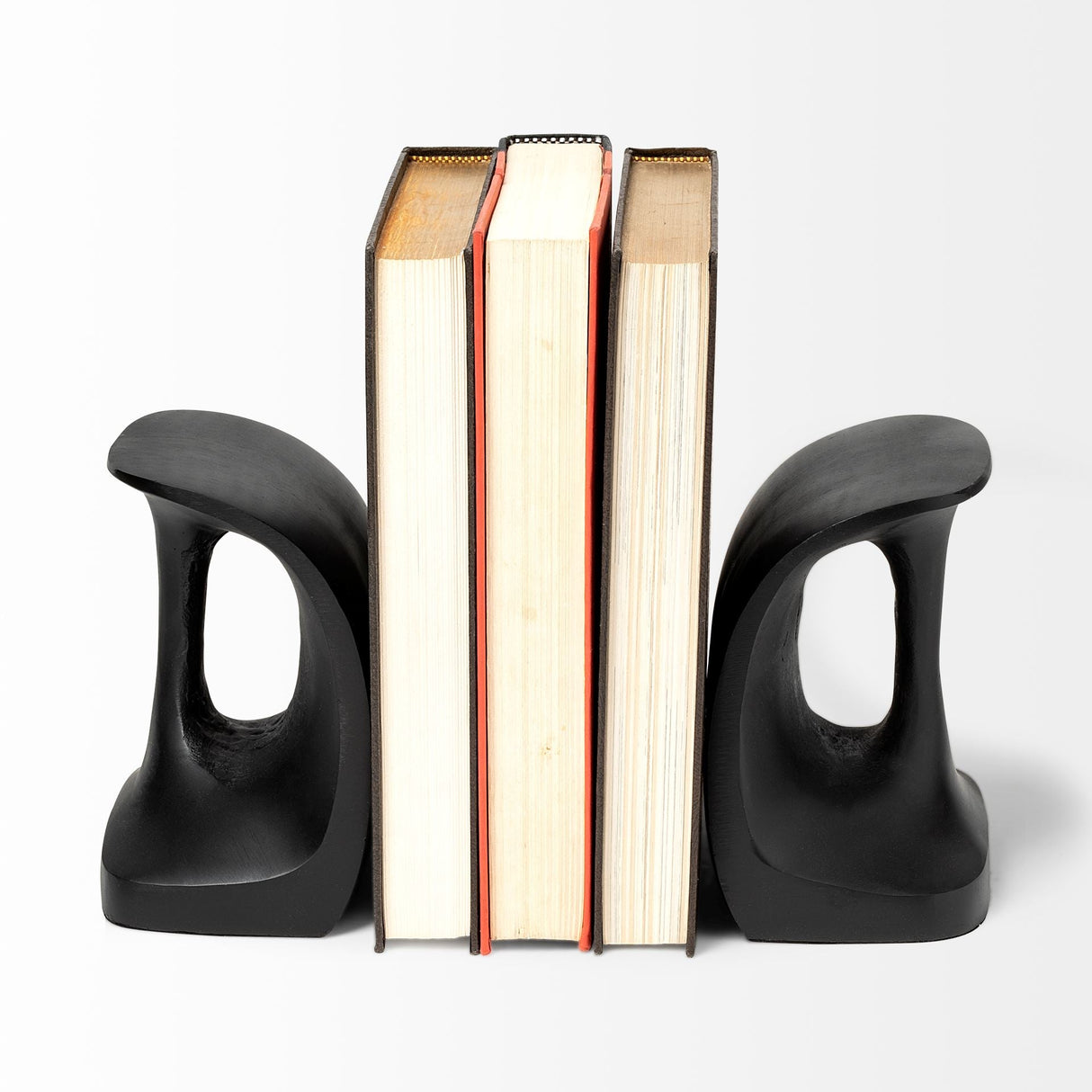 Last Cobbler's (Set of 2) Black Shoemaker Tool Bookends by Mercana at Eve Furniture