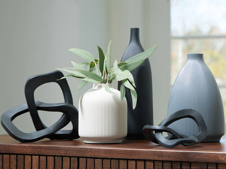 Leithick Black/Tan/Gray Accessory Set (Set of 5) by Ashley at Eve Furniture