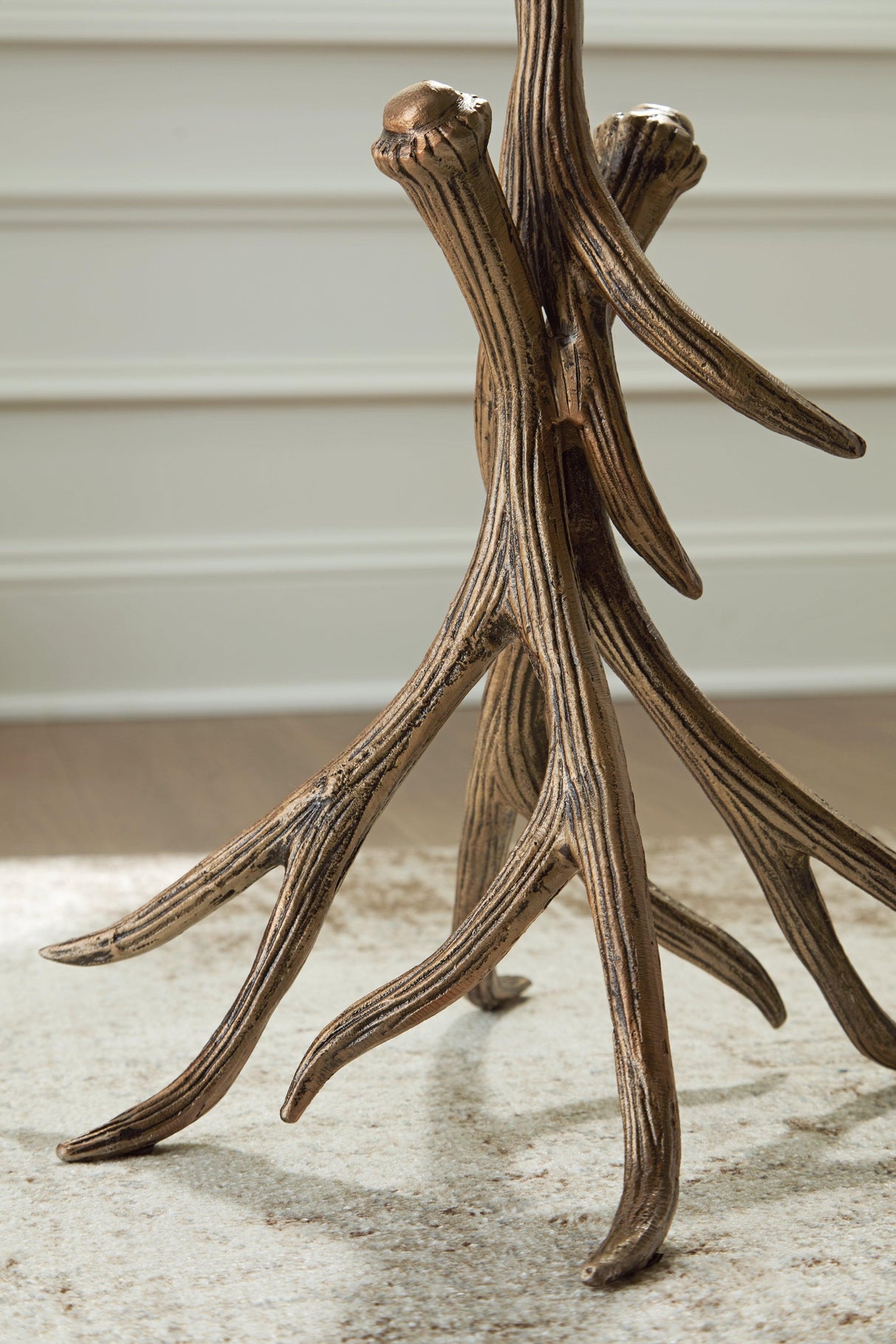 Lemkins Black/Antique Gold Finish Accent Table by Ashley at Eve Furniture