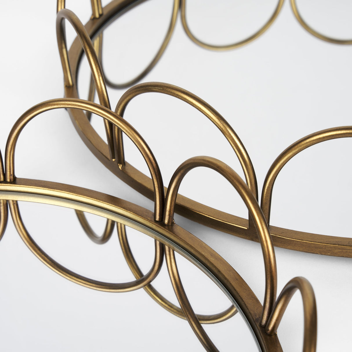 Lenore Round Metal/Mirror Tray Gold (Set of 2) by Mercana at Eve Furniture