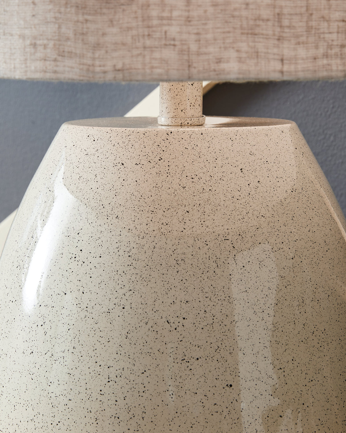 Linas Cream/Beige Table Lamp by ASHLEY FURNITURE at Eve Furniture