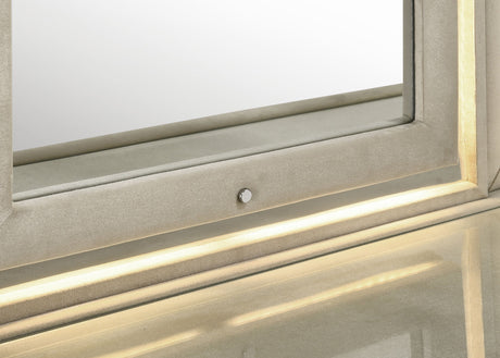 Lorient Ivory/Camel 4-piece Queen Bedroom Set by Coaster at Eve Furniture