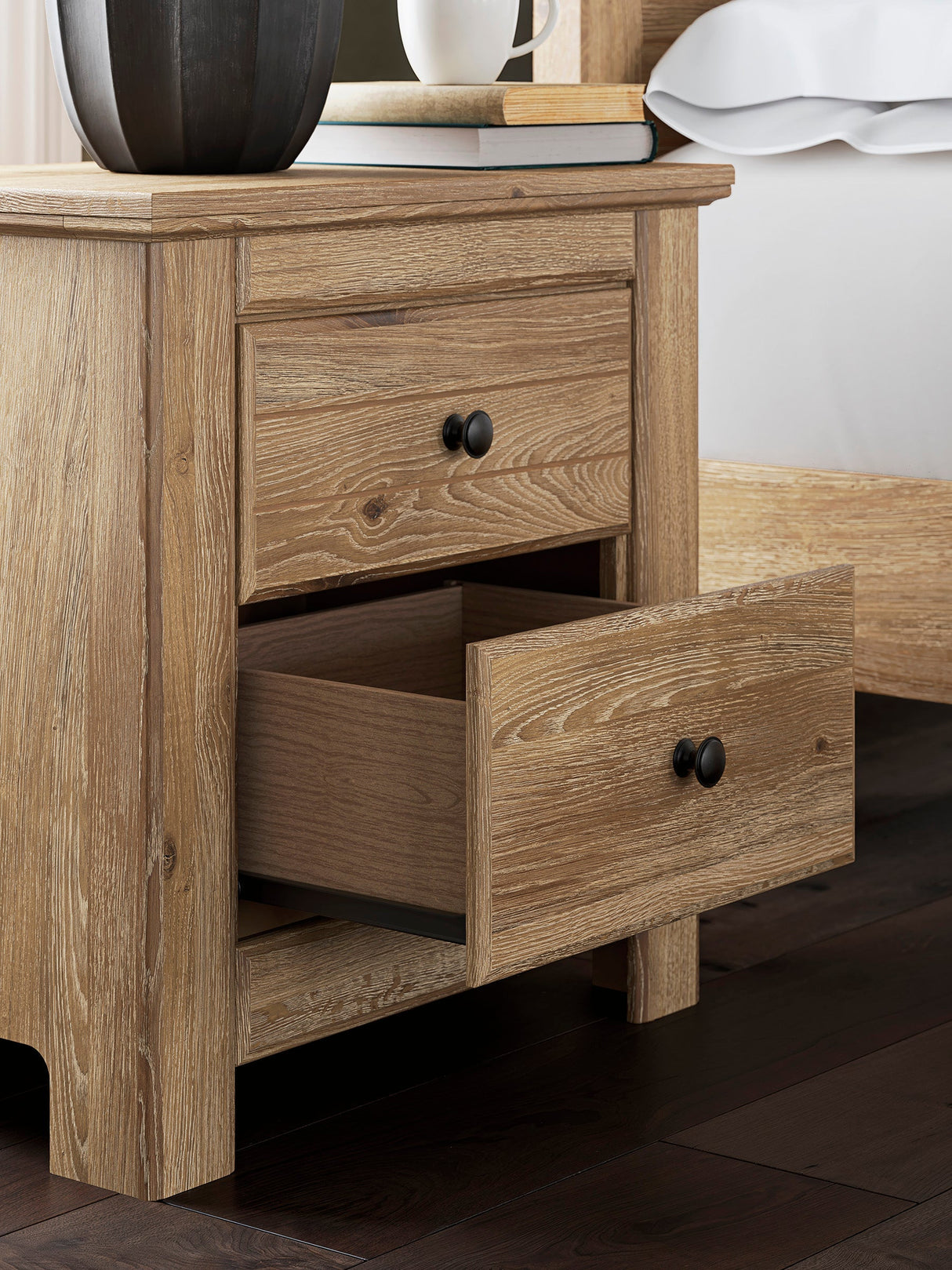 Makidern Tan Panel Storage Bedroom Set with 6 Drawers by Ashley at Eve Furniture