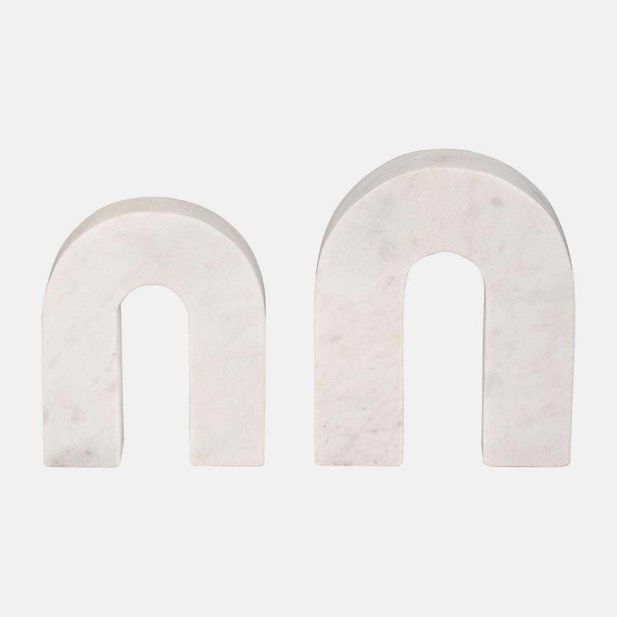 Marble, 7"h Horseshoe Tabletop Deco, White