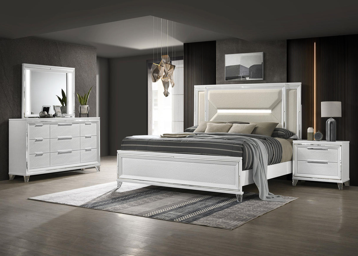 Marmore White 4-Piece California King Bedroom Set