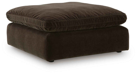 Maxton Heights Bittersweet Oversized Accent Ottoman by Ashley at Eve Furniture