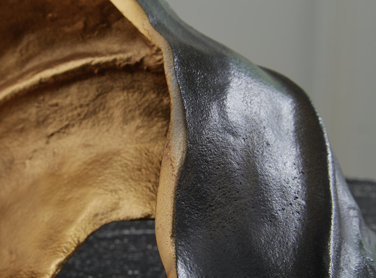 Melinda Black/Gold Finish Sculpture by ASHLEY FURNITURE at Eve Furniture