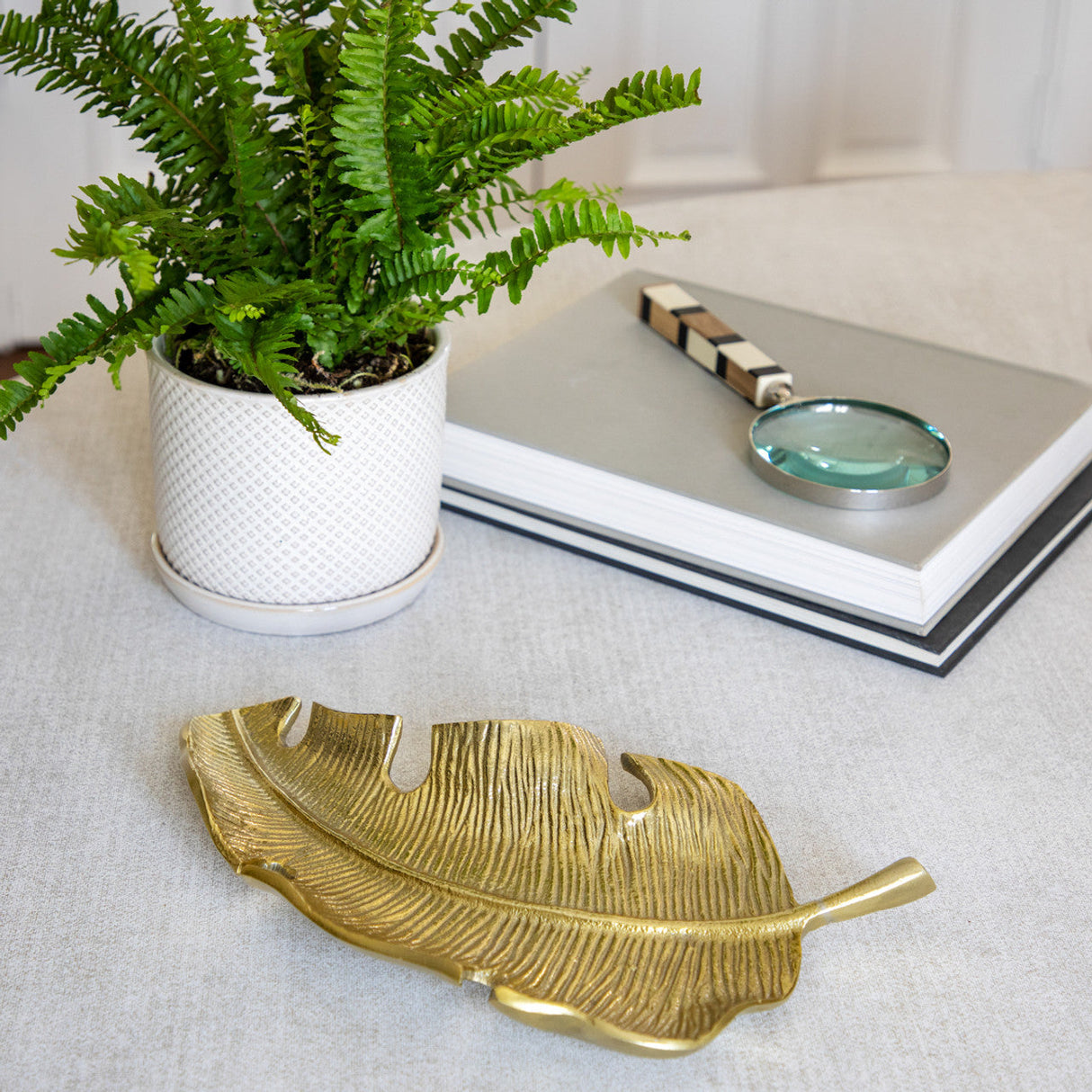 Metal, 13" Tropical Leaf Tray, Gold