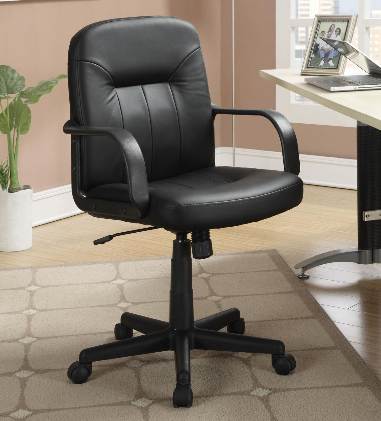 Minato Black Adjustable Height Office Chair