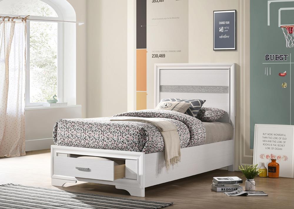 Miranda White Storage Platform Youth Bedroom Set