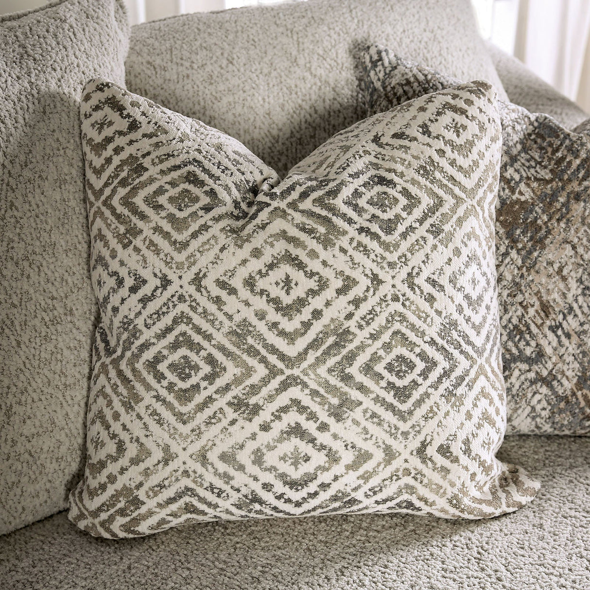 Moorpark Off-White Sofa & Loveseat by Furniture of America at Eve Furniture