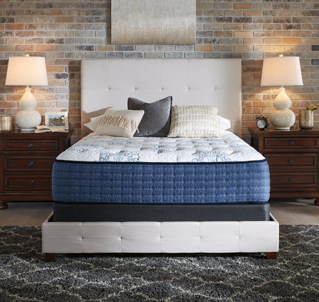 Mt Dana Firm White California King Mattress