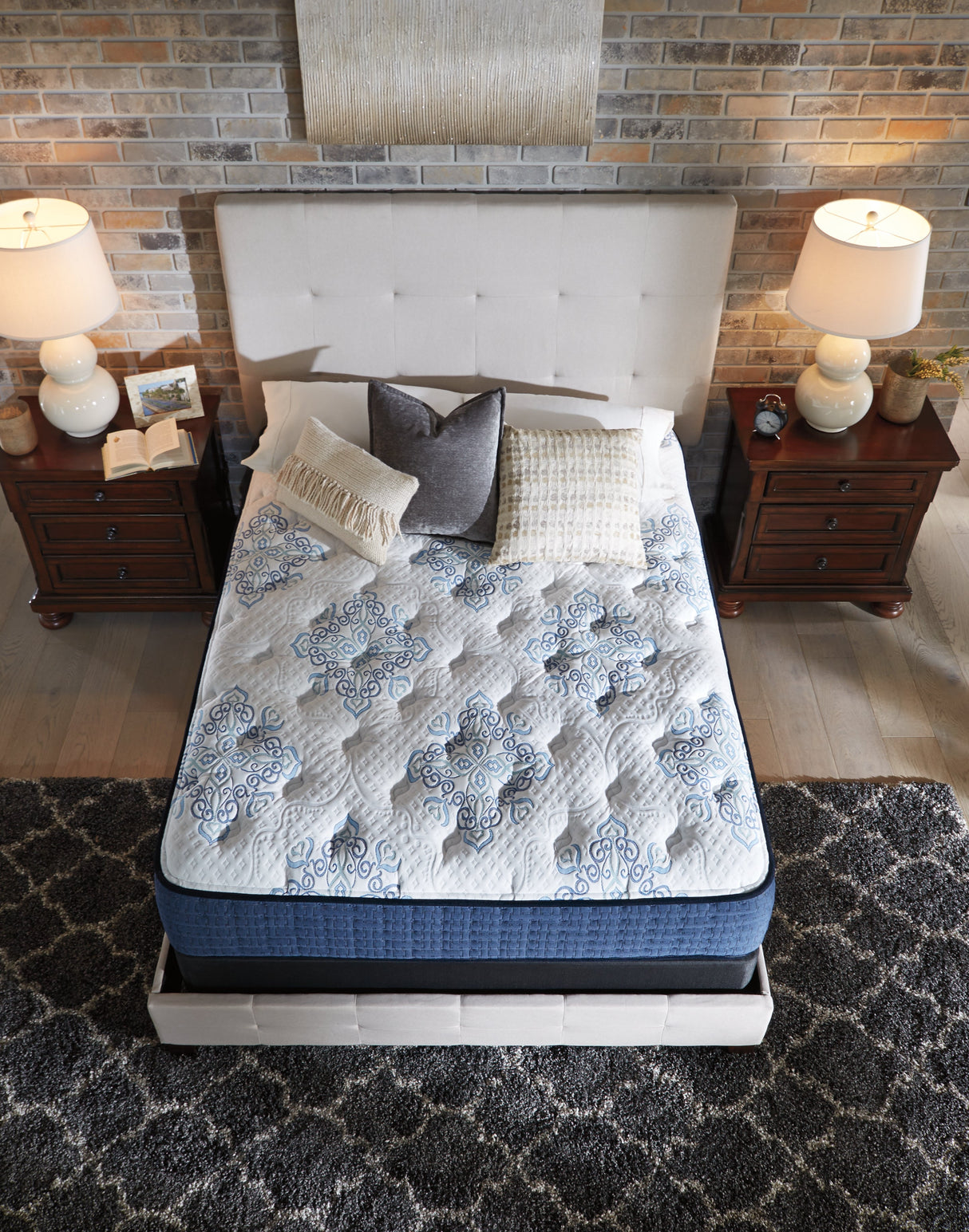 Mt Dana Firm White California King Mattress