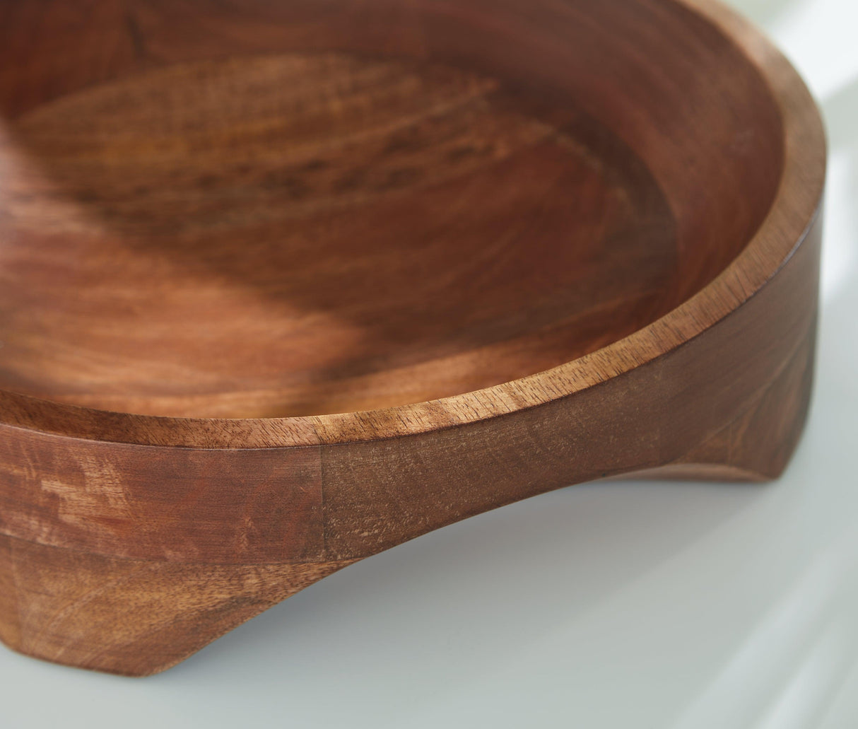 Myrtewood Natural Bowl by Ashley at Eve Furniture