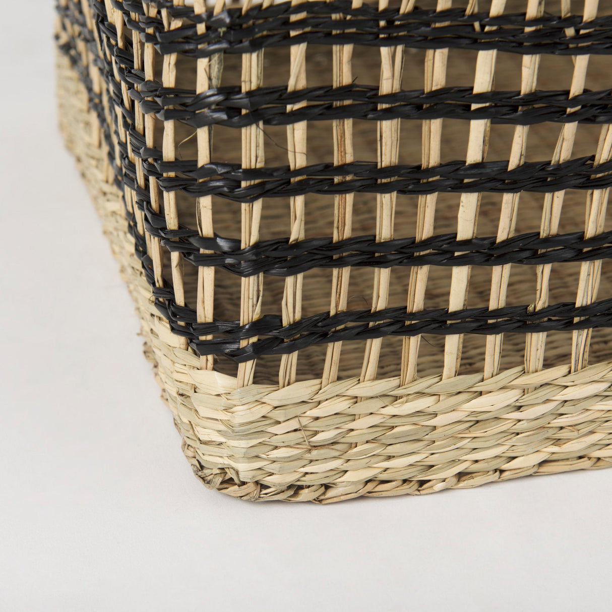 Nia (Set of 2) Light Brown Seagrass Rectangular Basket with Handles by Mercana at Eve Furniture
