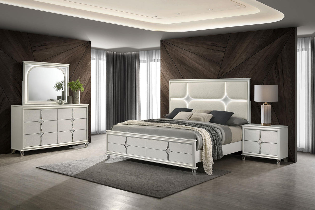 Olivia Pearl White 4-Piece California King Bedroom Set