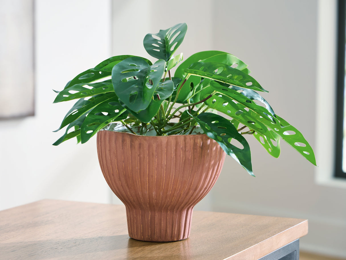 Orban Sienna/White Vase by Ashley at Eve Furniture