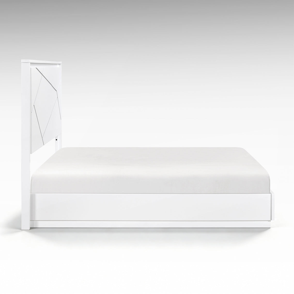 Orlo White California King Bed by Homelegance at Eve Furniture