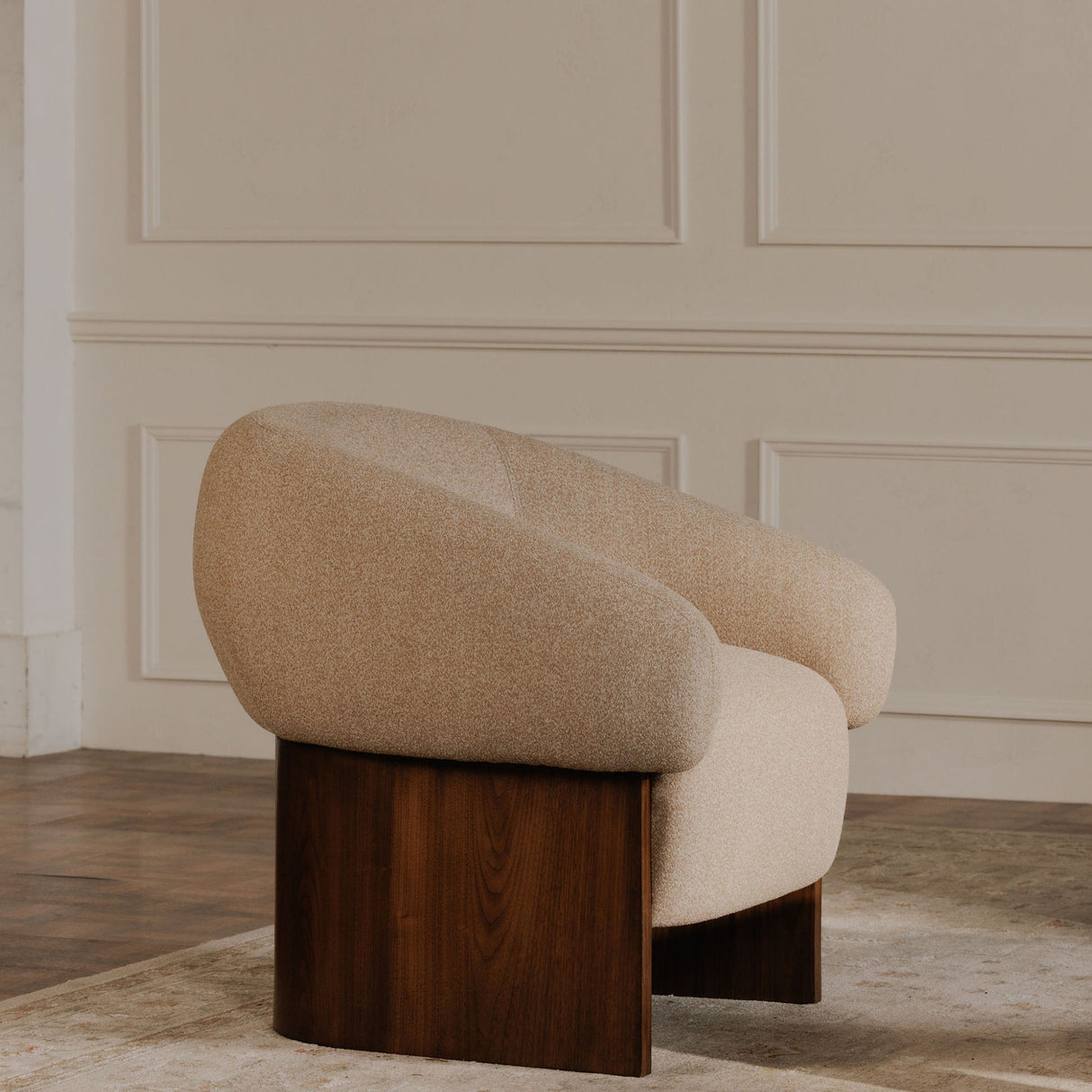 Otto Flecked Tan Accent Chair by Moe's Home at Eve Furniture