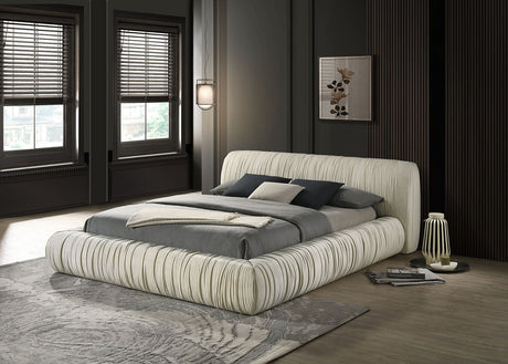 Palmdale Ivory Queen Bed by Furniture of America at Eve Furniture