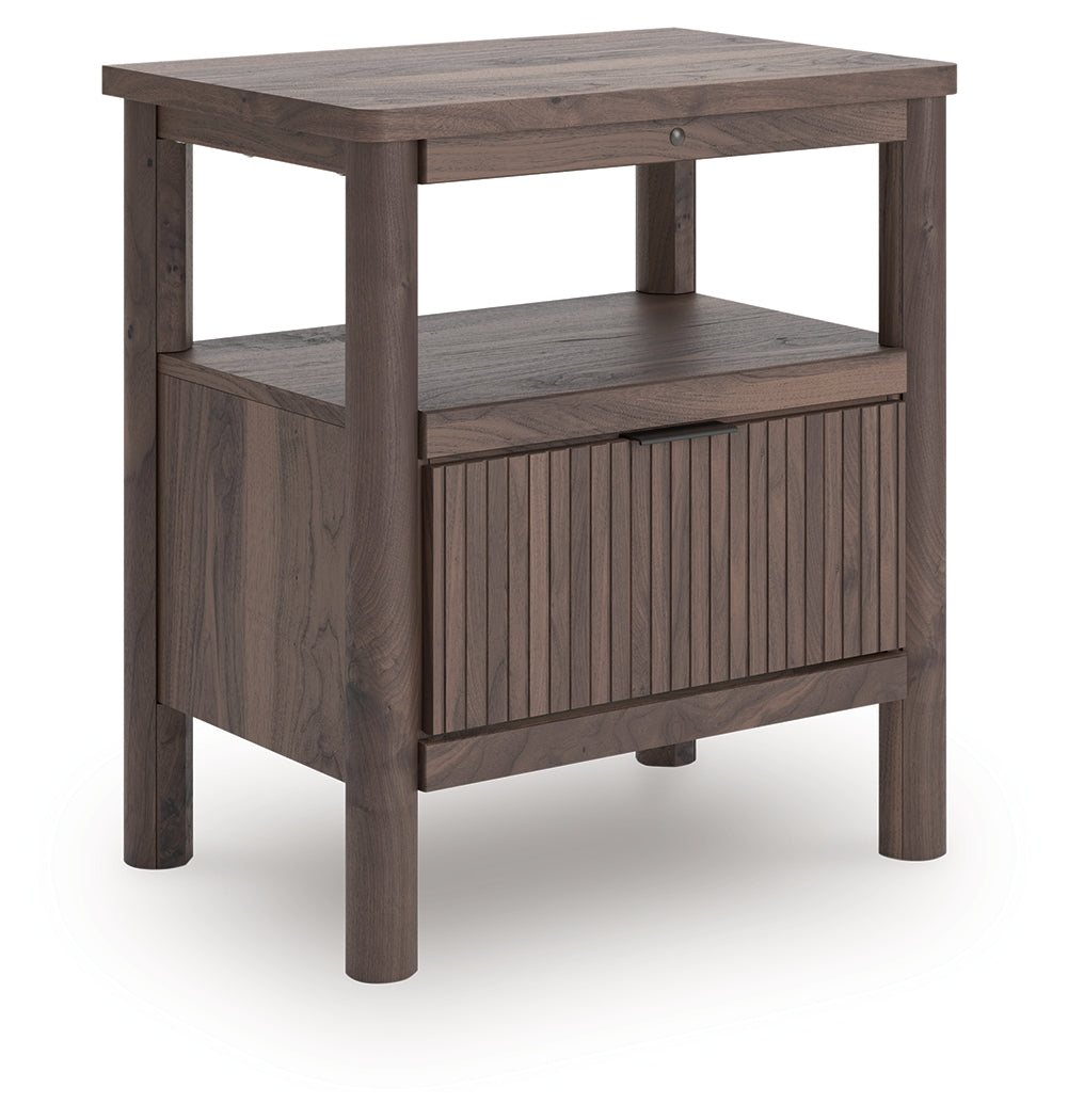 Pamytta Brown Panel Bedroom Setv by Ashley at Eve Furniture