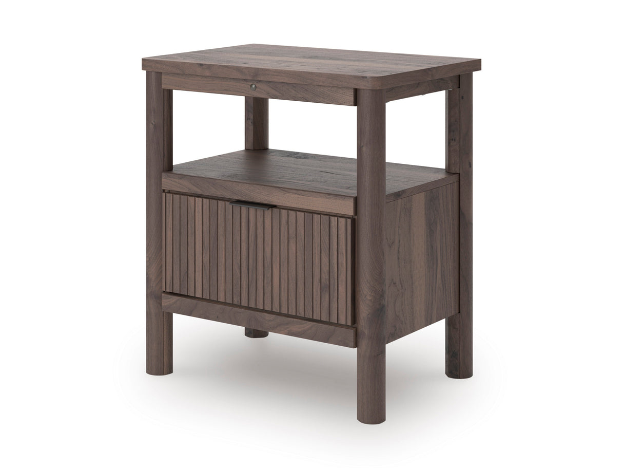 Pamytta Brown Panel Platform Bedroom Set by Ashley at Eve Furniture