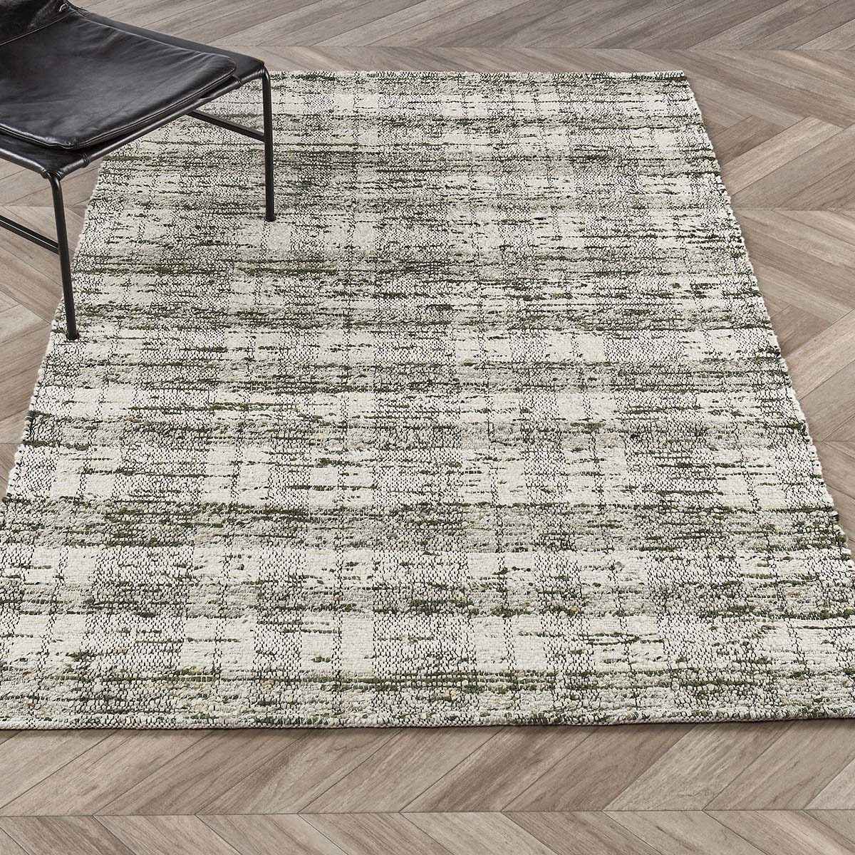 Perth Green/Natural Rug by Classic Home at Eve Furniture