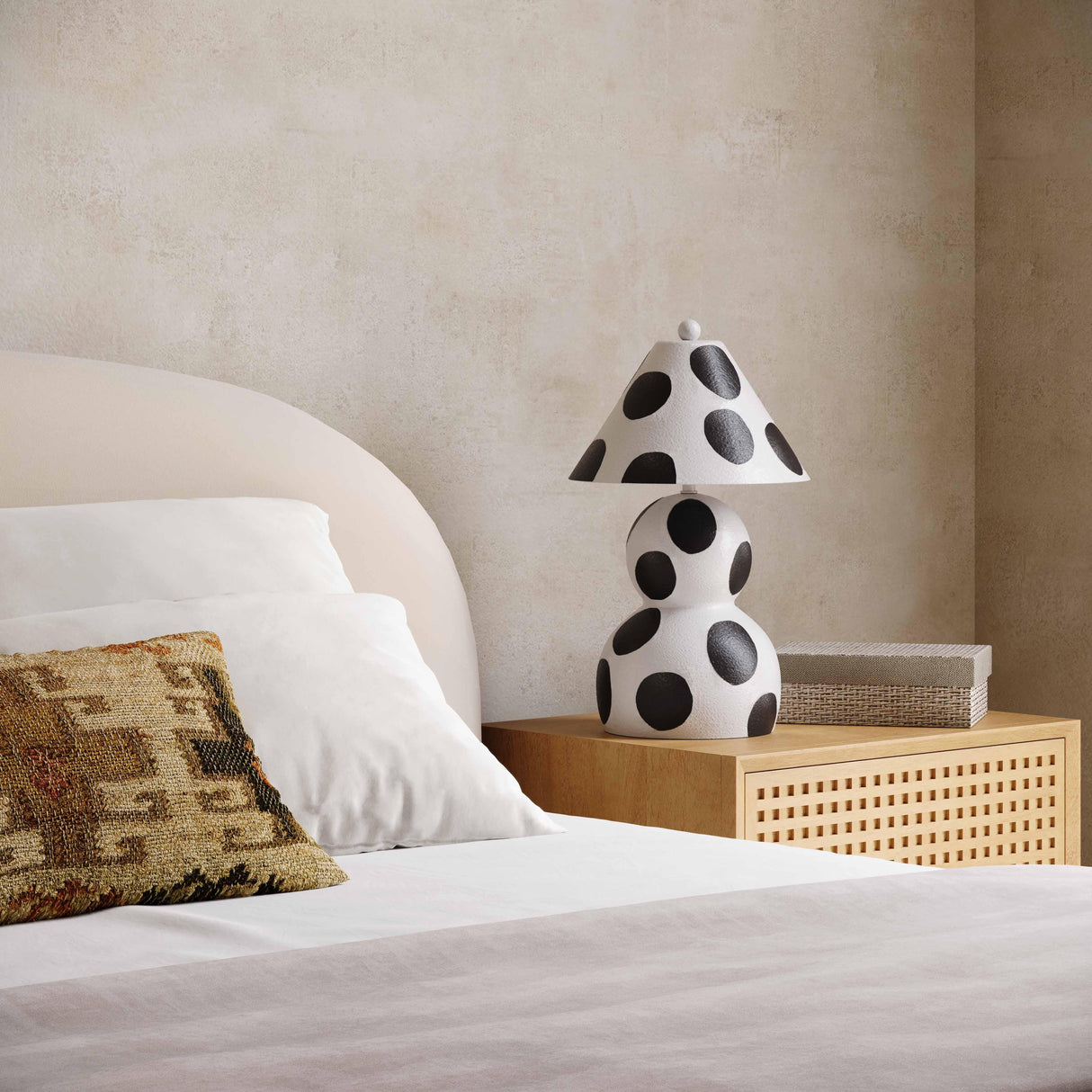 Lerici Black and White Papier Mache Table Lamp by TOV Furniture at Eve Furniture