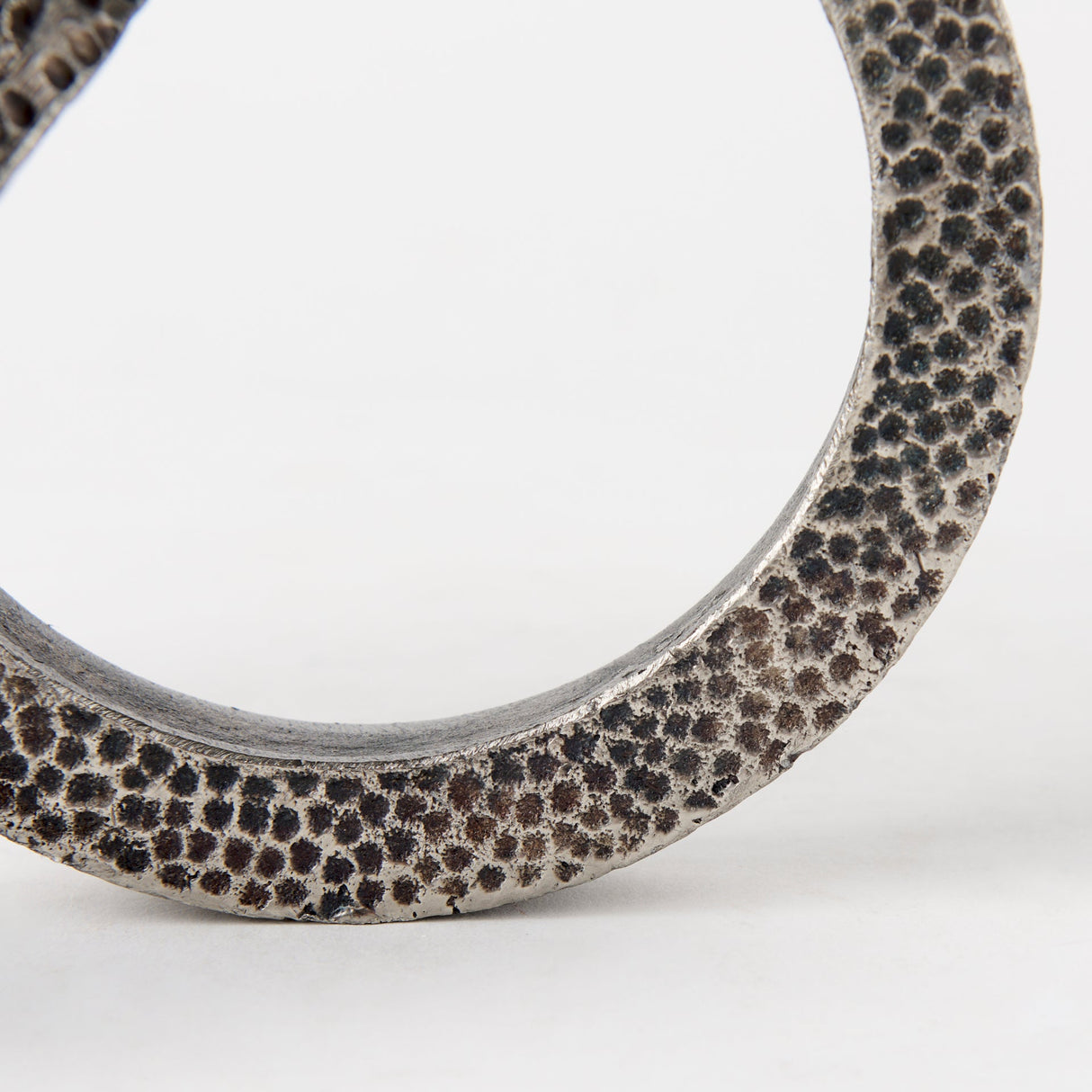 Rafiki Two Blackened Silver Hammered Finish Metal Conjoined Circles by Mercana at Eve Furniture