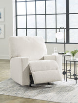 Rannis Snow Recliner by Ashley at Eve Furniture