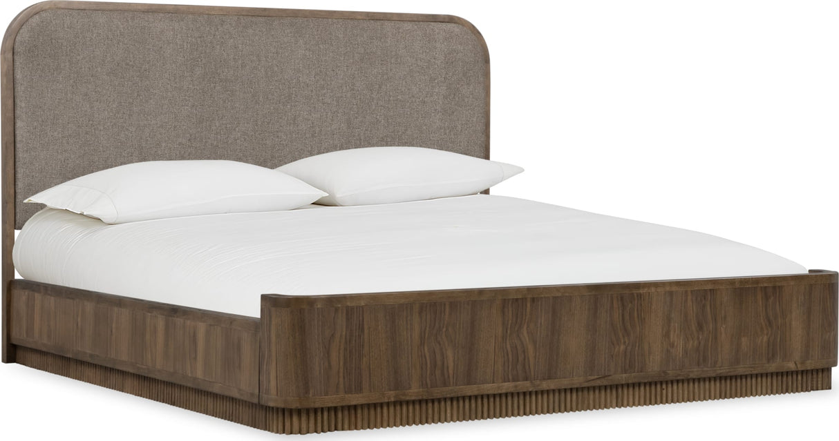 Ravelle Earth/Walnut Grove California King Upholstered Bed