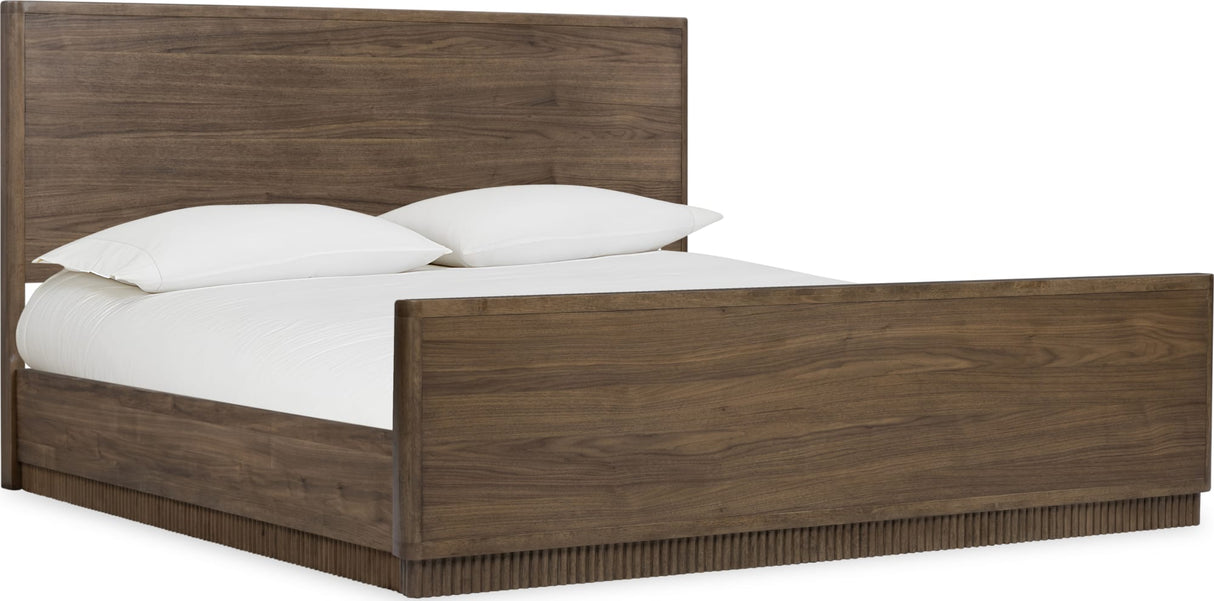 Ravelle Walnut Grove Queen Wood Bed