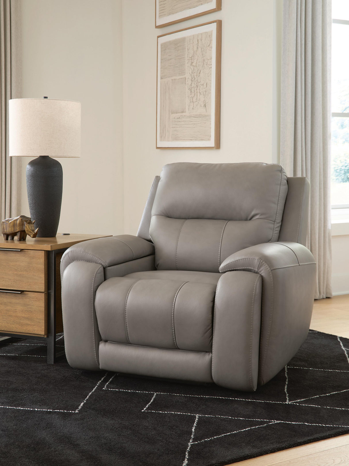 Real Moments Ash Power Recliner w/Audio Seating