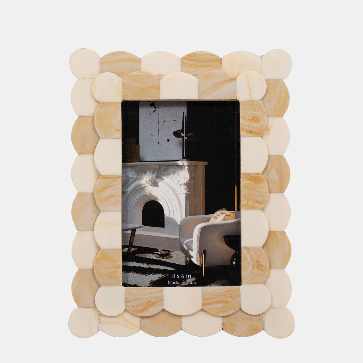 Resin, 4x6 2-tone Scalloped Photo Frame, Ivory