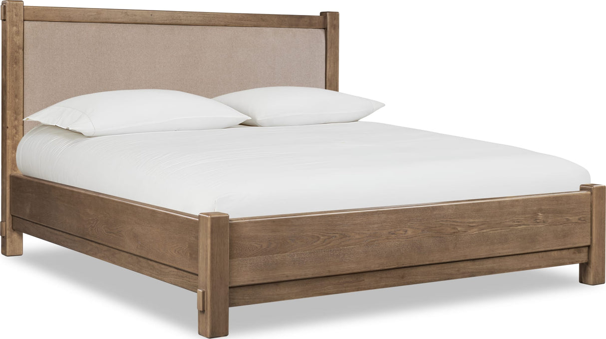 Roycroft Butternut/Harvest Wood California King Bed